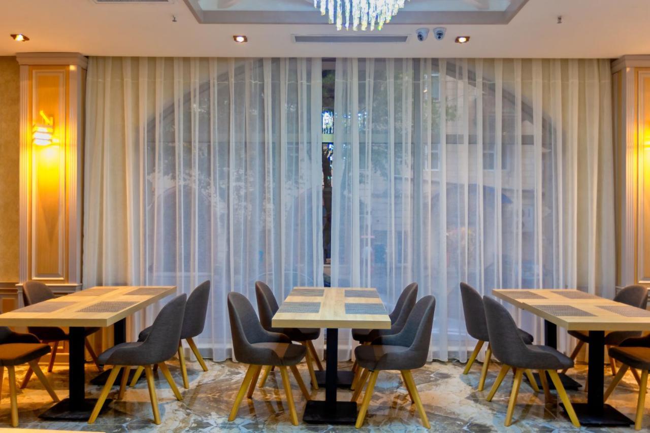 Metro City Hotel Baku Zewnętrze zdjęcie