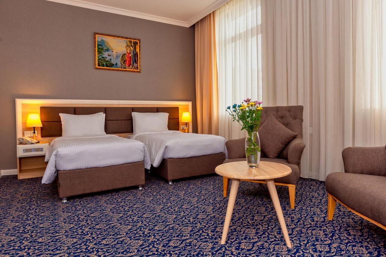 Metro City Hotel Baku Zewnętrze zdjęcie