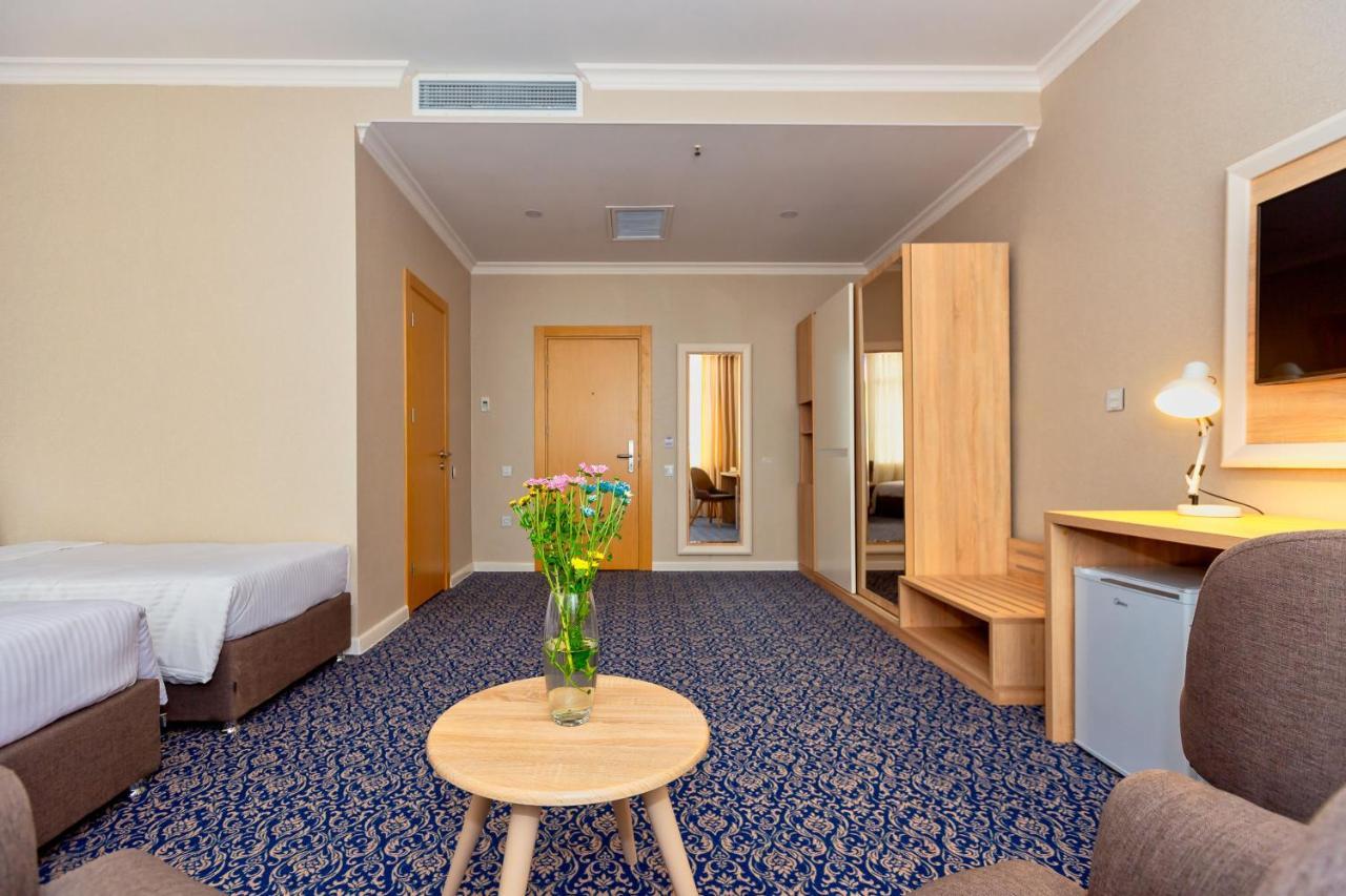 Metro City Hotel Baku Zewnętrze zdjęcie