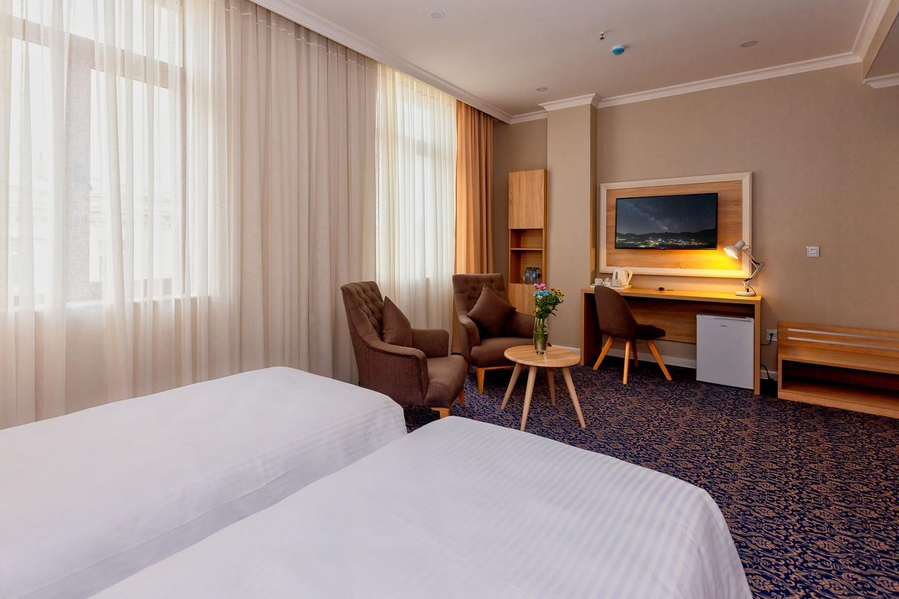 Metro City Hotel Baku Zewnętrze zdjęcie