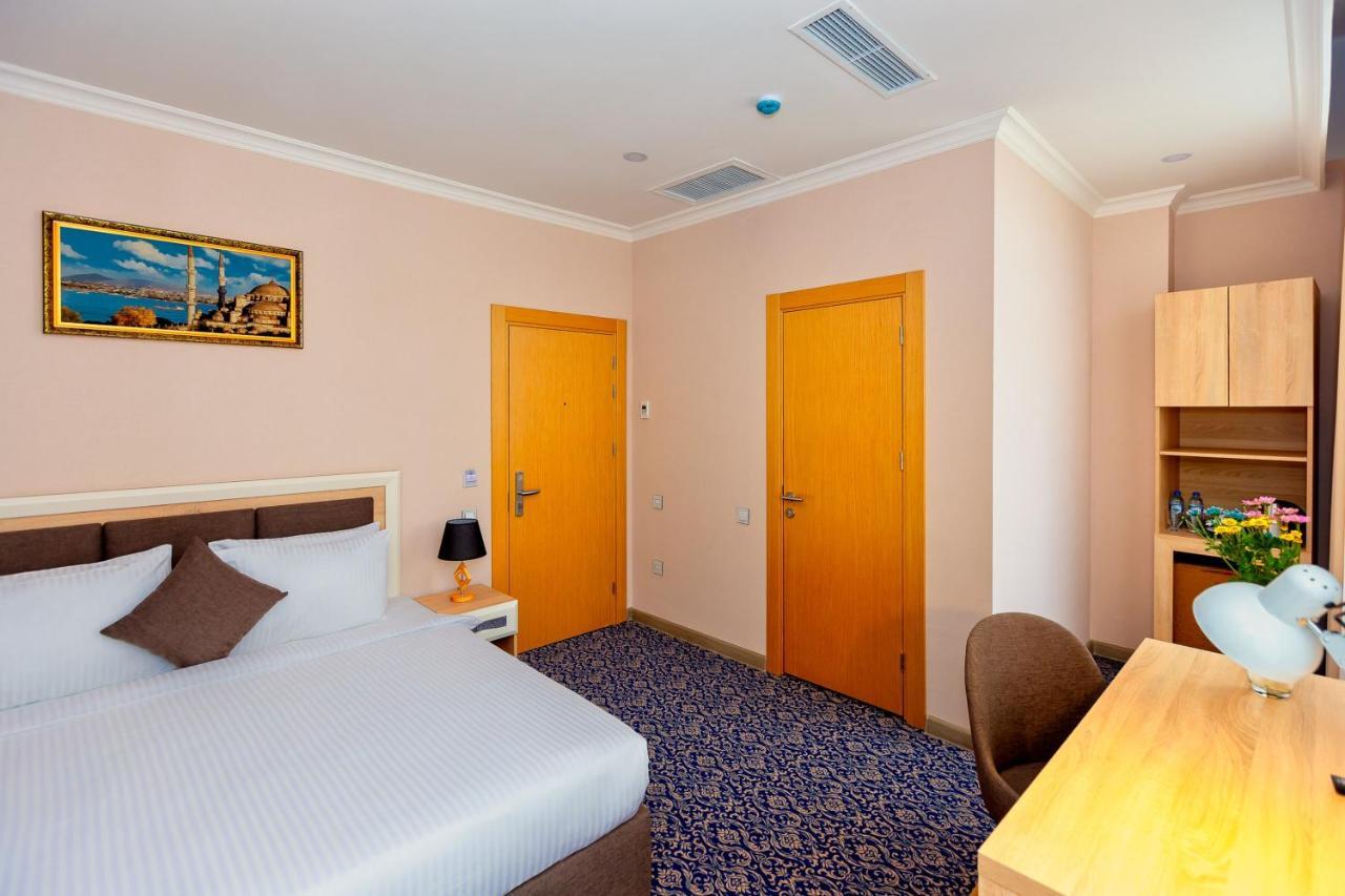 Metro City Hotel Baku Zewnętrze zdjęcie